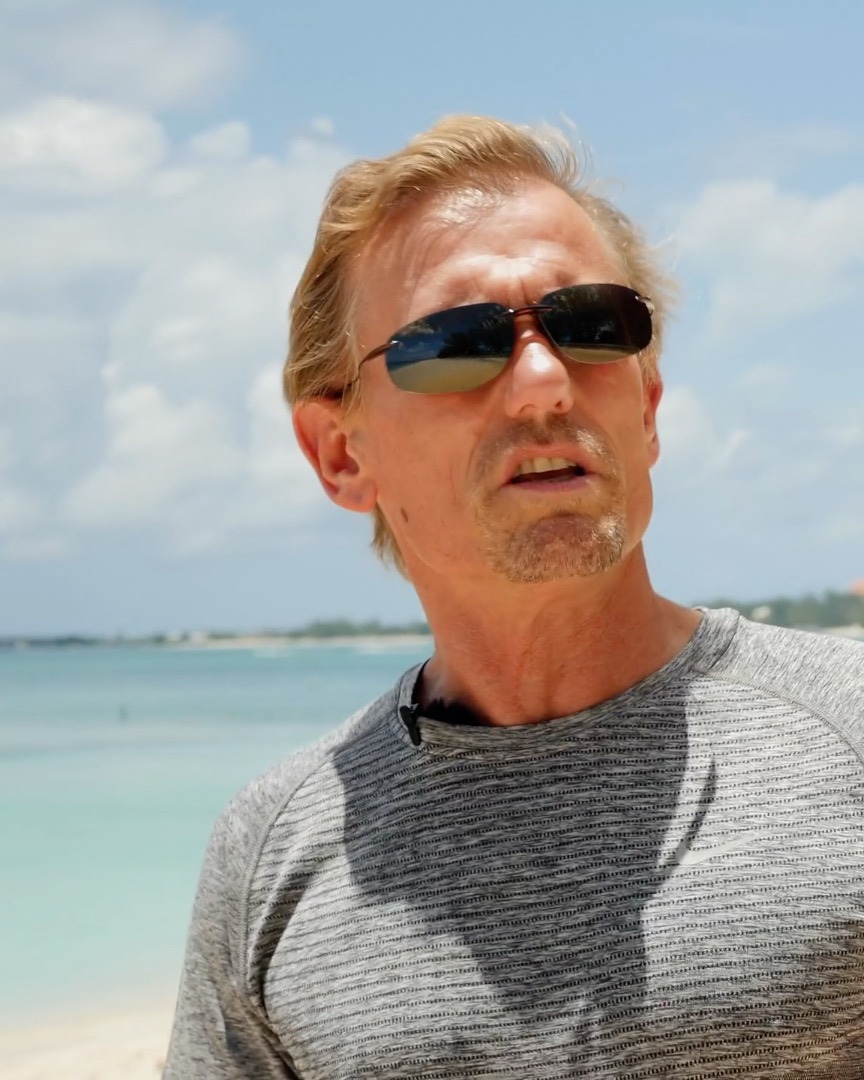 Tony Rowlands, knee, shoulder, and spine patient